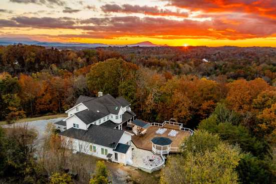 Sevierville Private Properties - Sevierville, TN Cabin Rental (1)