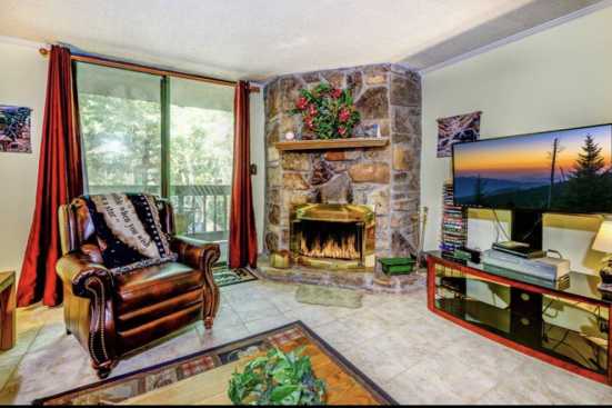 Village Stream Condos - Gatlinburg, TN Cabin Rental (1)