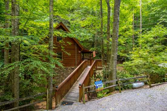 Pigeon Forge Private Properties - Pigeon Forge, TN Cabin Rental (1)