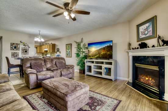 Whispering Pines - Pigeon Forge, TN Cabin Rental (1)