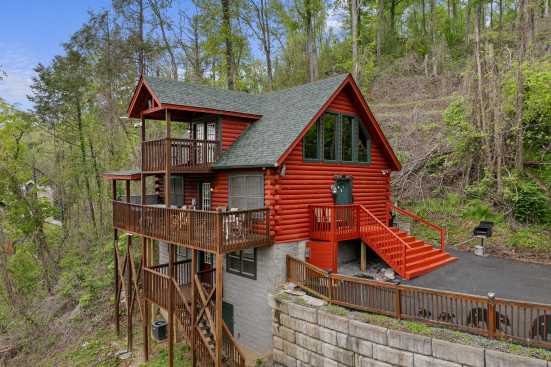 Gatlinburg Private Properties - Gatlinburg, TN Cabin Rental (1)
