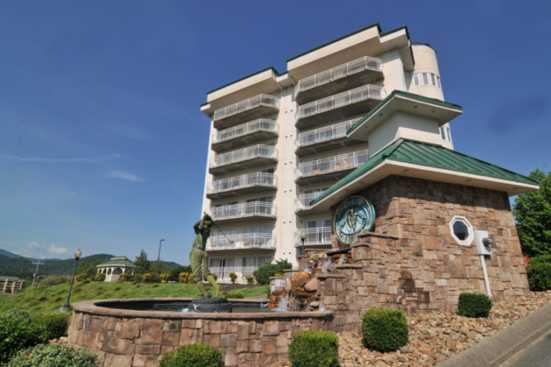 Golfview Resort - Pigeon Forge, TN Cabin Rental (1)
