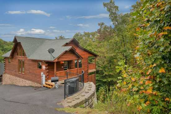 Hidden Springs Resort - Pigeon Forge, TN Cabin Rental (1)