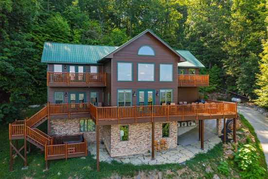 Shagbark Resort - Pigeon Forge, TN Lodge Rental (1)