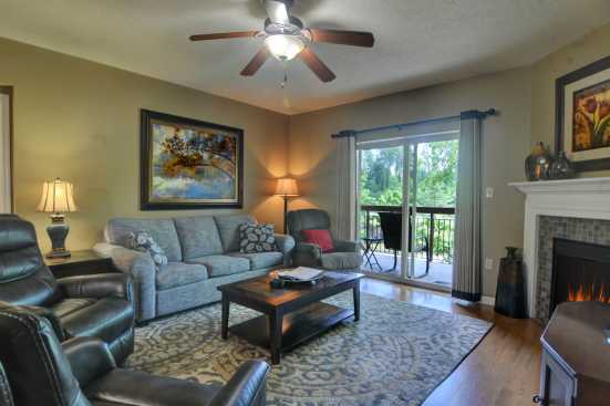 Cedar Falls Resort - Pigeon Forge, TN Cabin Rental (1)