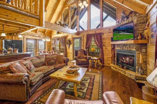 Alpine Mountain Village - Pigeon Forge, TN Cabin Rental (1)
