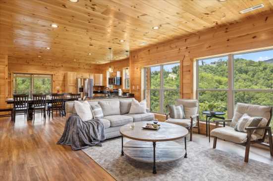 Gatlinburg Private Properties - Gatlinburg, TN Cabin Rental (1)