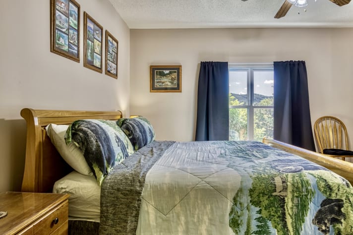 Pigeon Forge, Tennessee Cabin Rental - Gallery Image #25