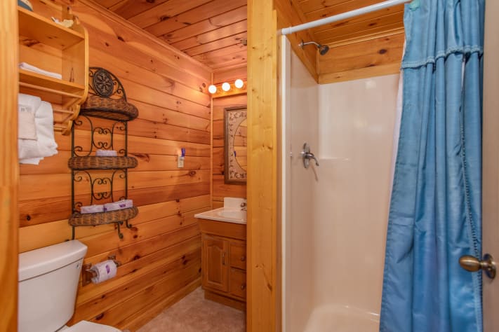 Pigeon Forge, Tennessee Cabin Rental - Gallery Image #11