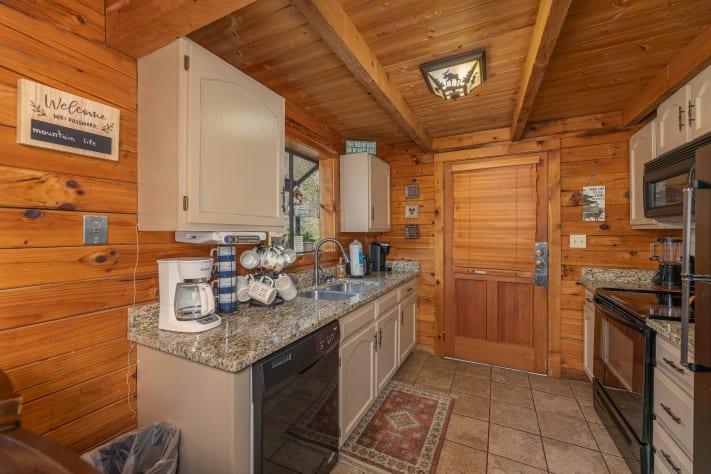 Pigeon Forge, Tennessee Cabin Rental - Gallery Image #5