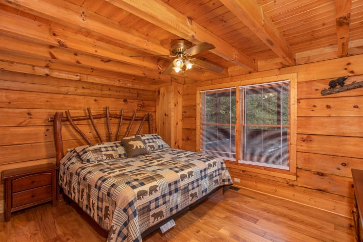 Gatlinburg, Tennessee Cabin Rental - Gallery Image #13