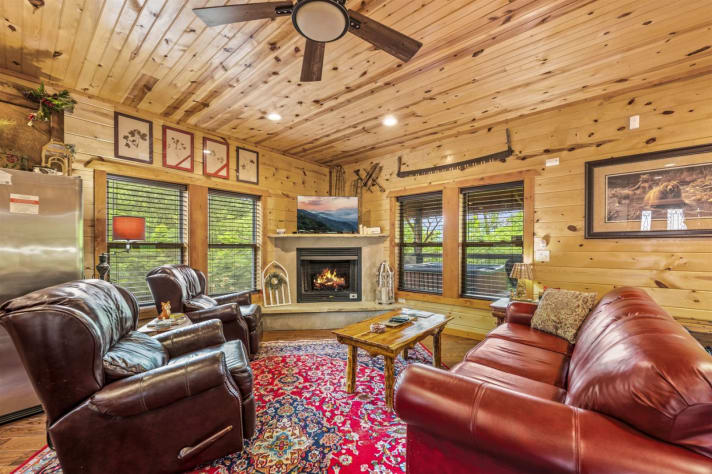 Gatlinburg, Tennessee Cabin Rental - Gallery Image #3