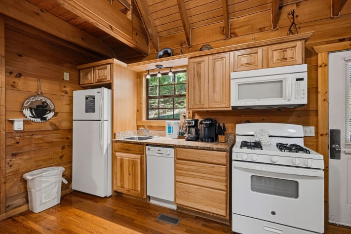 Gatlinburg, Tennessee Cabin Rental - Gallery Image #9