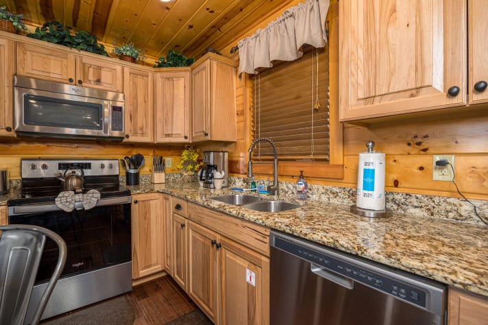 Gatlinburg, Tennessee Cabin Rental - Gallery Image #10