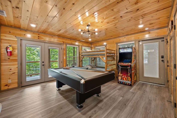 Sevierville, Tennessee Cabin Rental - Gallery Image #2