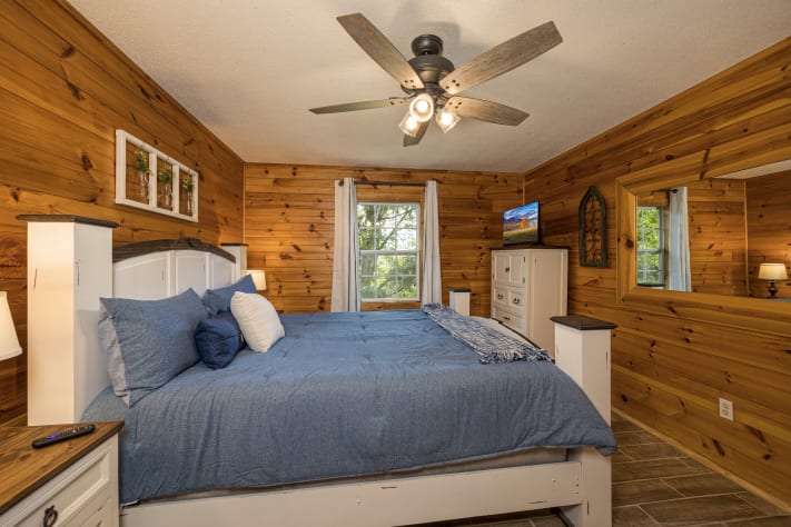 Pigeon Forge, Tennessee Cabin Rental - Gallery Image #14