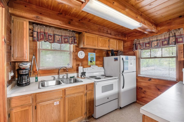 Pigeon Forge, Tennessee Cabin Rental - Gallery Image #8