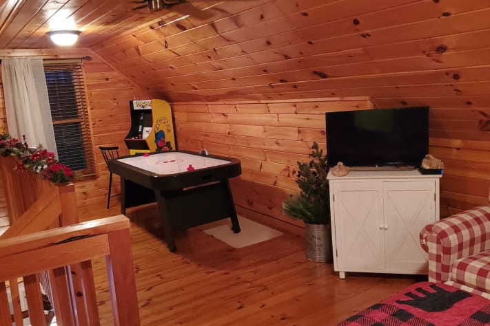 Gatlinburg, Tennessee Cabin Rental - Gallery Image #11