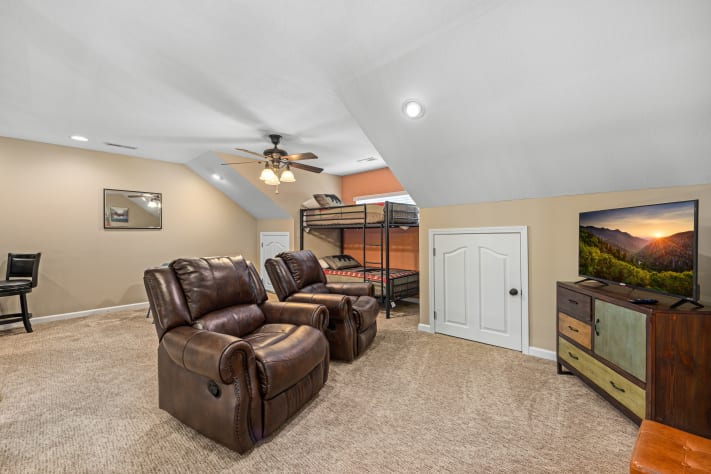 Pigeon Forge, Tennessee Cabin Rental - Gallery Image #9