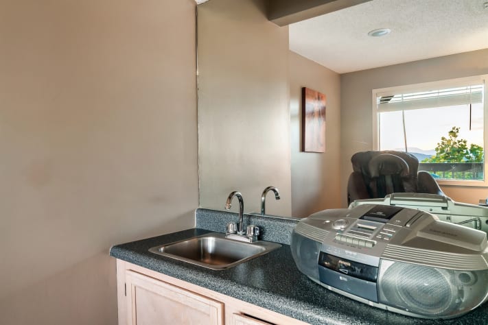 Wet Bar Gatlinburg, Tennessee Chalet Rental - Gallery Image #31