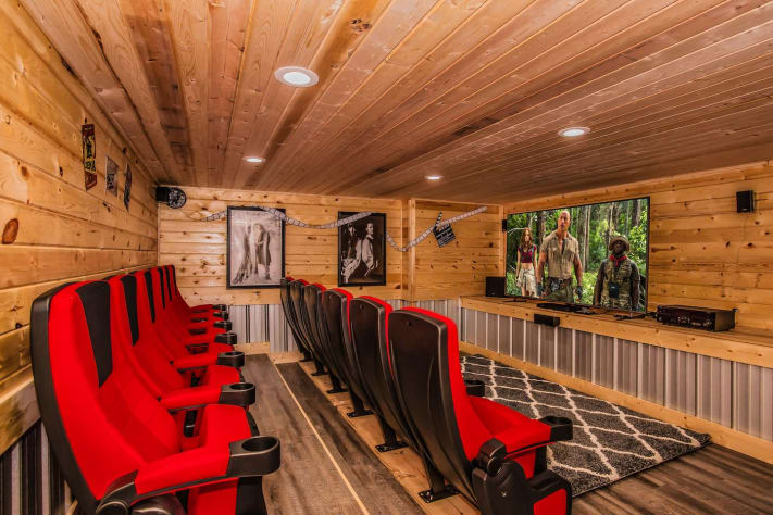 Movie Theater Pigeon Forge, Tennessee Cabin Rental - Gallery Image #7
