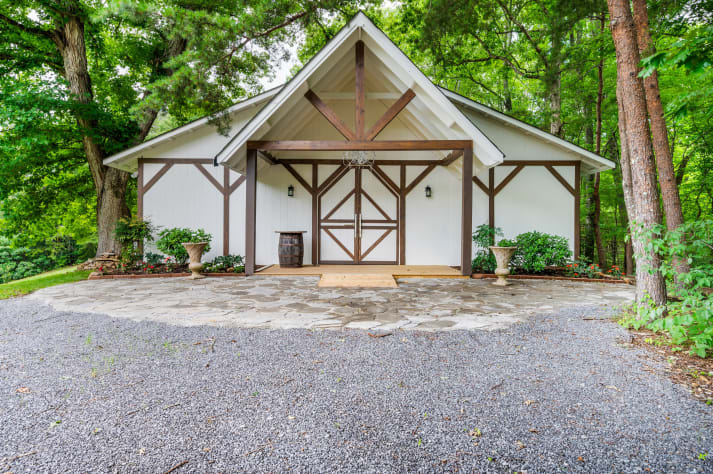 Event/Wedding Barn (Rented Separately) Pigeon Forge, Tennessee Cabin Rental - Gallery Image #8