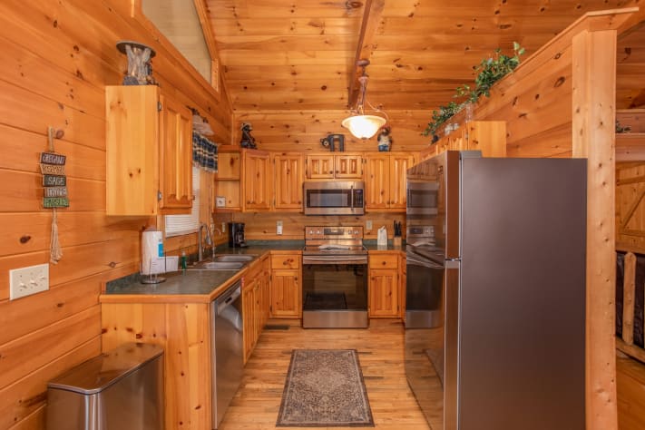 Pigeon Forge, Tennessee Cabin Rental - Gallery Image #5