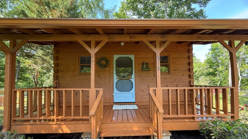 Welcome to The Riverbend Cabin... Townsend, Tennessee Cabin Rental - Gallery Image #19