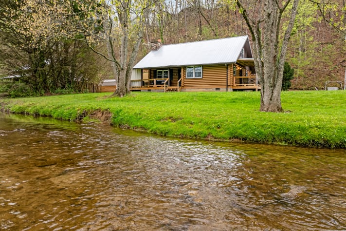 Pigeon Forge, Tennessee Cabin Rental - Gallery Image #1