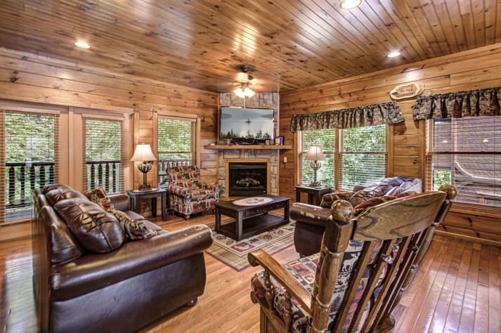 Gatlinburg, Tennessee Cabin Rental - Gallery Image #2