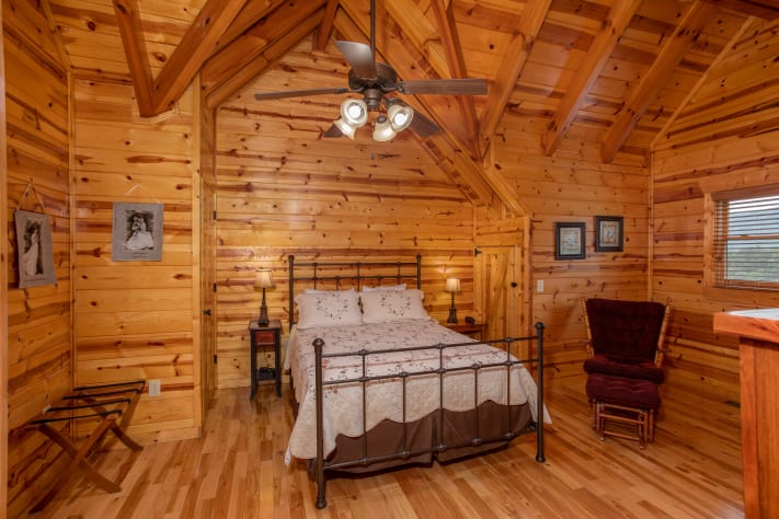 Pigeon Forge, Tennessee Cabin Rental - Gallery Image #24