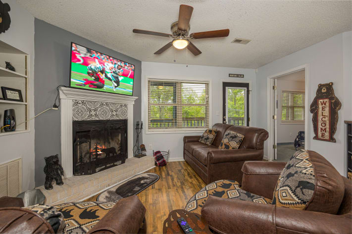 Gatlinburg, Tennessee Cabin Rental - Gallery Image #2