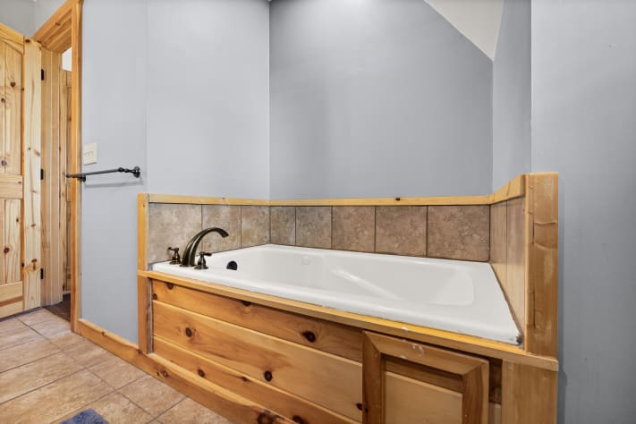 Pigeon Forge, Tennessee Cabin Rental - Gallery Image #23