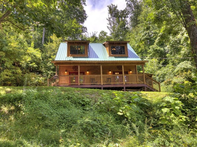 Front Gatlinburg, Tennessee Cabin Rental - Gallery Image #3
