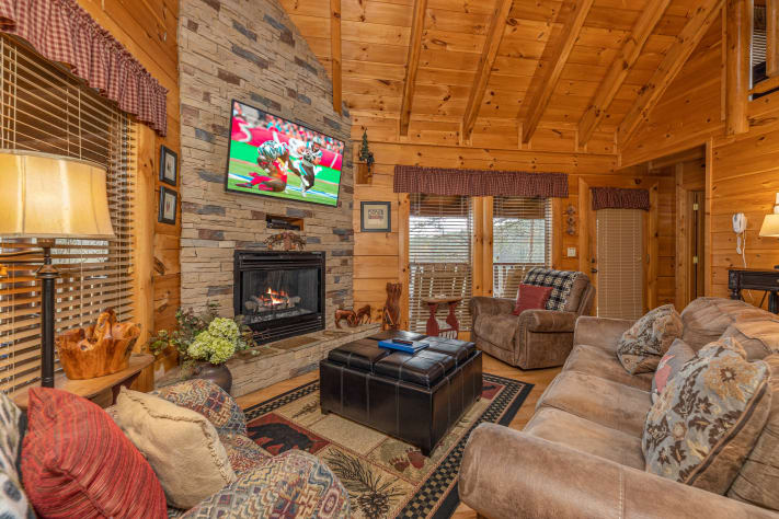 Pigeon Forge, Tennessee Cabin Rental - Gallery Image #2
