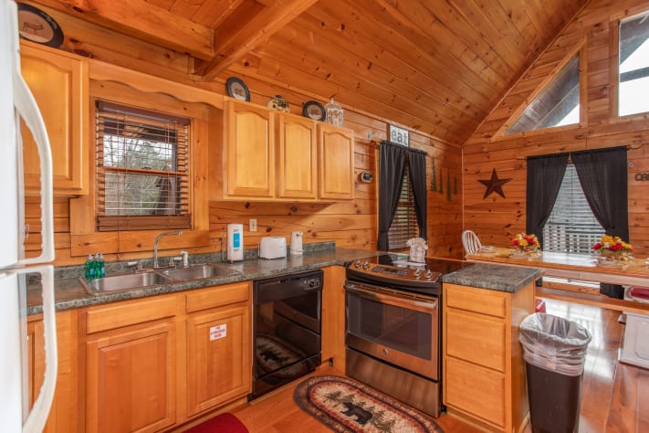 Pigeon Forge, Tennessee Cabin Rental - Gallery Image #7