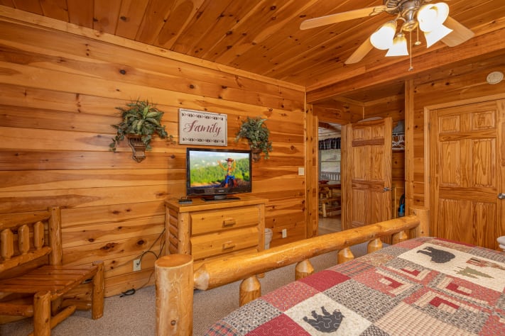 Pigeon Forge, Tennessee Cabin Rental - Gallery Image #12