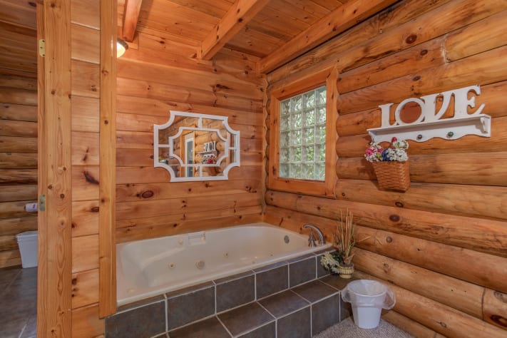 Pigeon Forge, Tennessee Cabin Rental - Gallery Image #12
