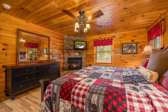 Pigeon Forge, Tennessee Cabin Rental - Gallery Image #8