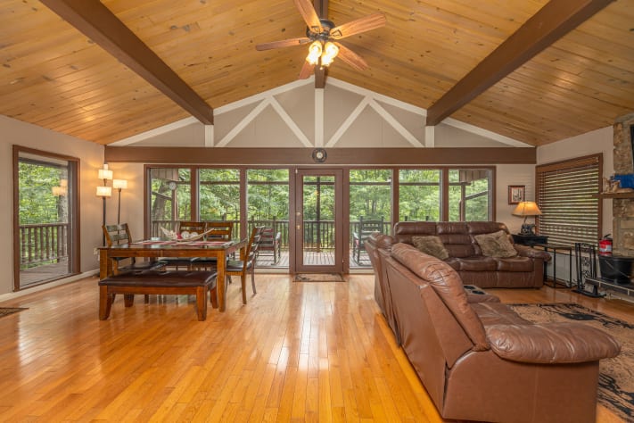 Gatlinburg, Tennessee Cabin Rental - Gallery Image #10