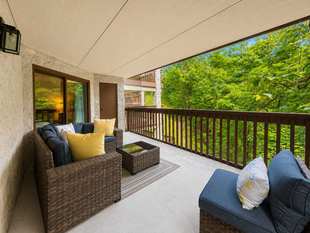 Photo #8 Gatlinburg, Tennessee Cabin Rental - Gallery Image #8