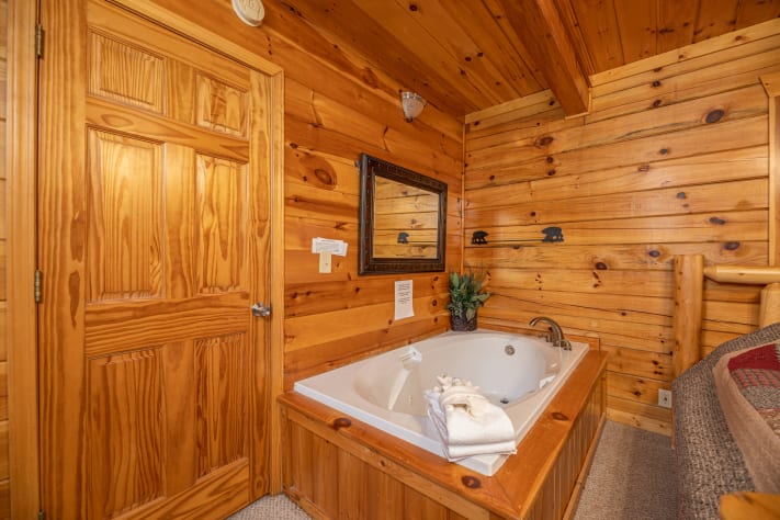 Pigeon Forge, Tennessee Cabin Rental - Gallery Image #13