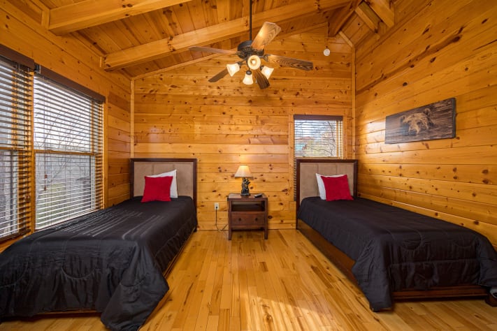 Gatlinburg, Tennessee Cabin Rental - Gallery Image #21
