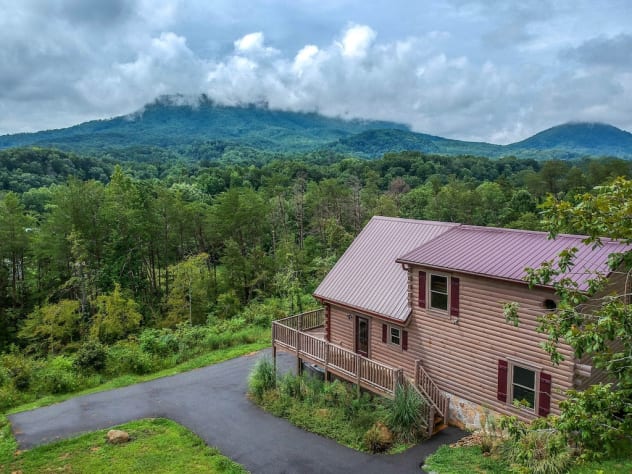 Sevierville, Tennessee Cabin Rental - Gallery Image #1