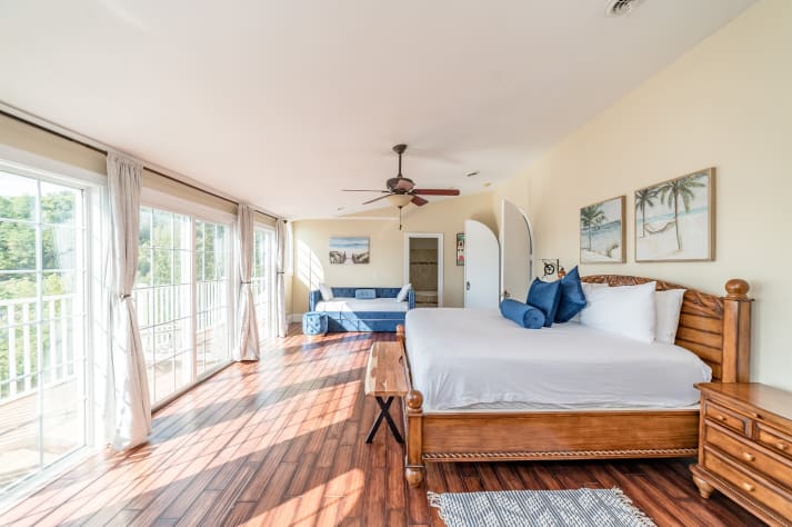 Dandridge, Tennessee Cabin Rental - Gallery Image #35