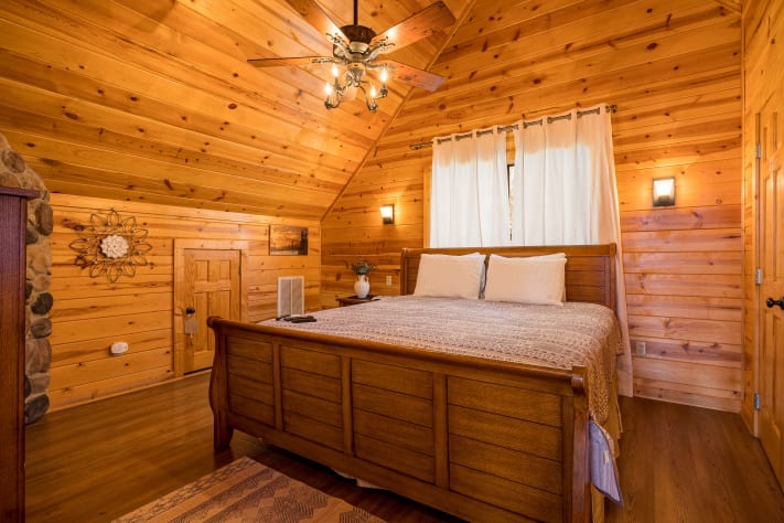 Gatlinburg, Tennessee Cabin Rental - Gallery Image #24