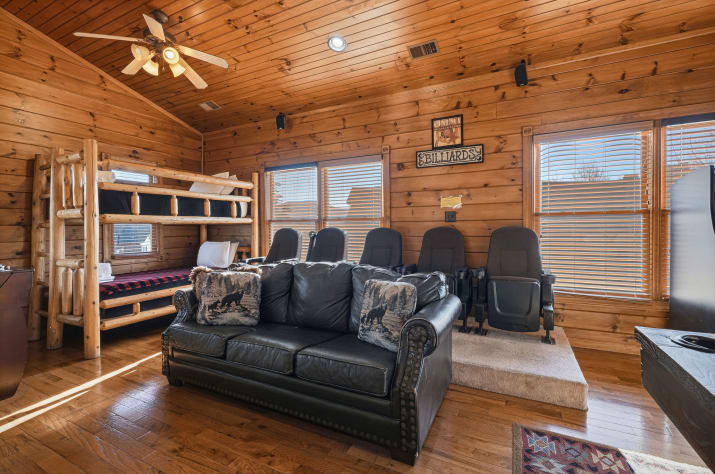 Gatlinburg, Tennessee Cabin Rental - Gallery Image #23