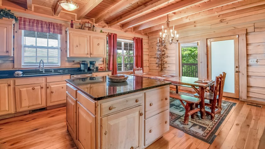 Gatlinburg, Tennessee Cabin Rental - Gallery Image #9