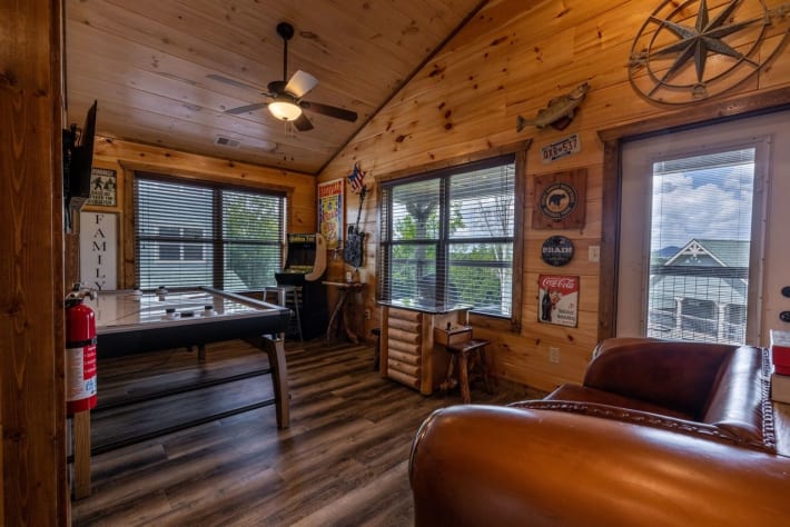 Pigeon Forge, Tennessee Cabin Rental - Gallery Image #2