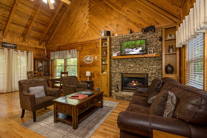 Gatlinburg, Tennessee Cabin Rental - Gallery Image #3